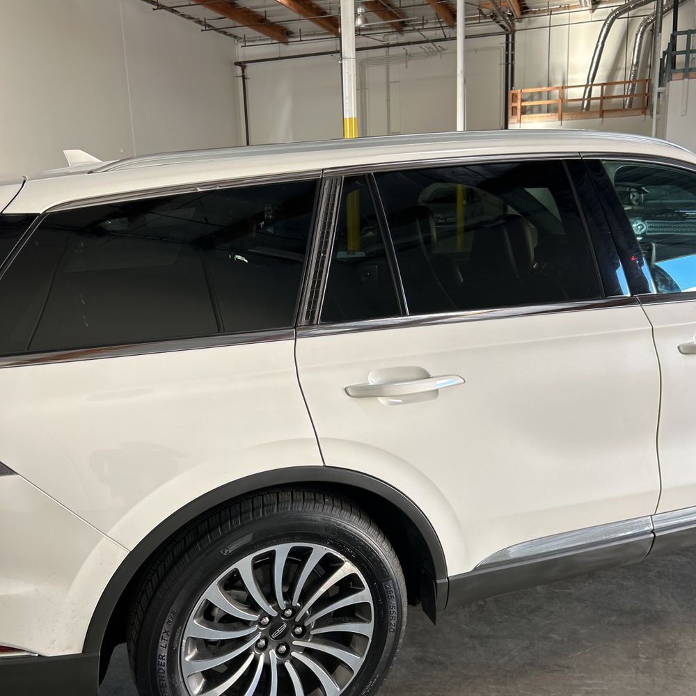 2020 Lincoln Aviator - Image 7