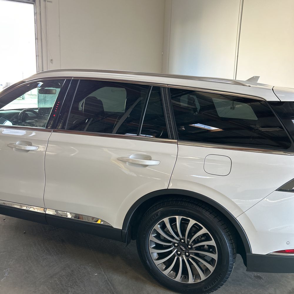 2020 Lincoln Aviator - Image 11