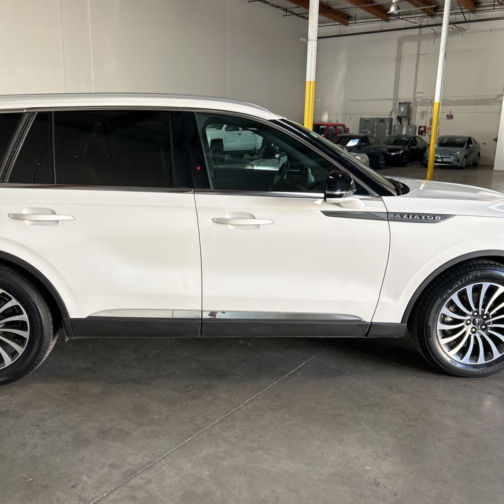 2020 Lincoln Aviator - Image 18