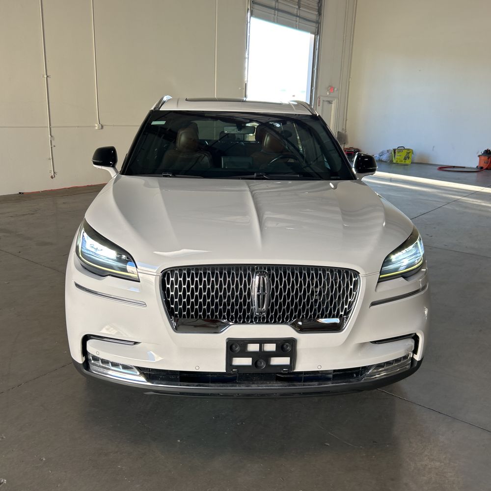 2020 Lincoln Aviator - Image 40
