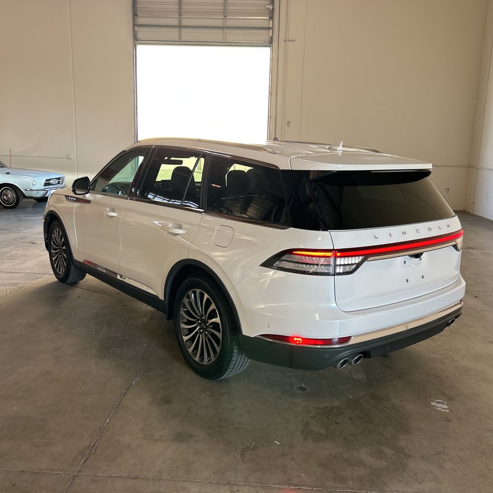 2020 Lincoln Aviator - Image 41