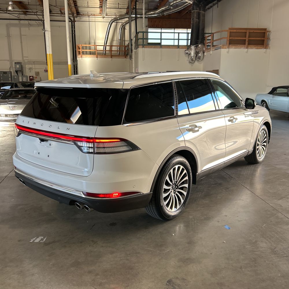 2020 Lincoln Aviator - Image 53