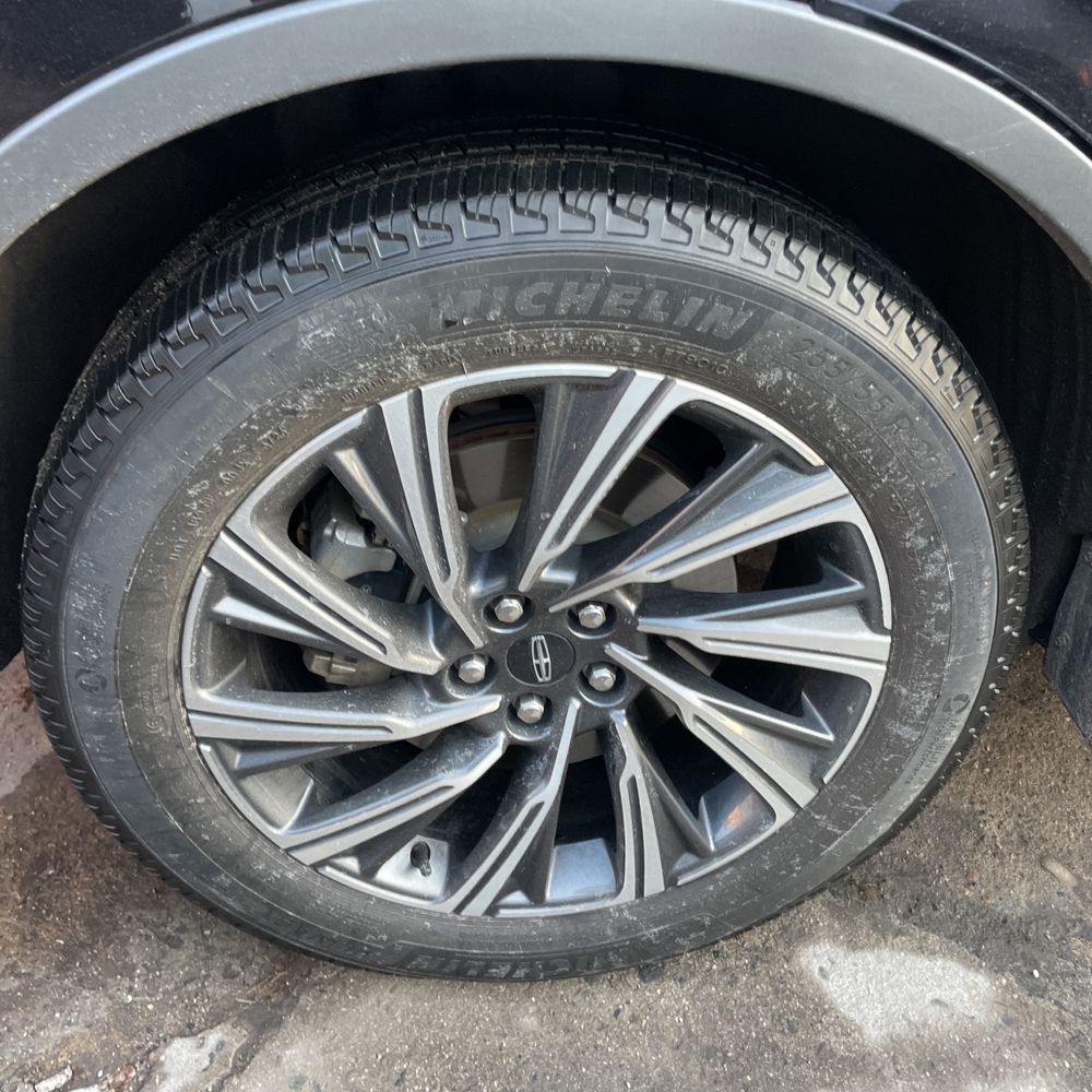 2025 Lincoln Aviator - Image 29