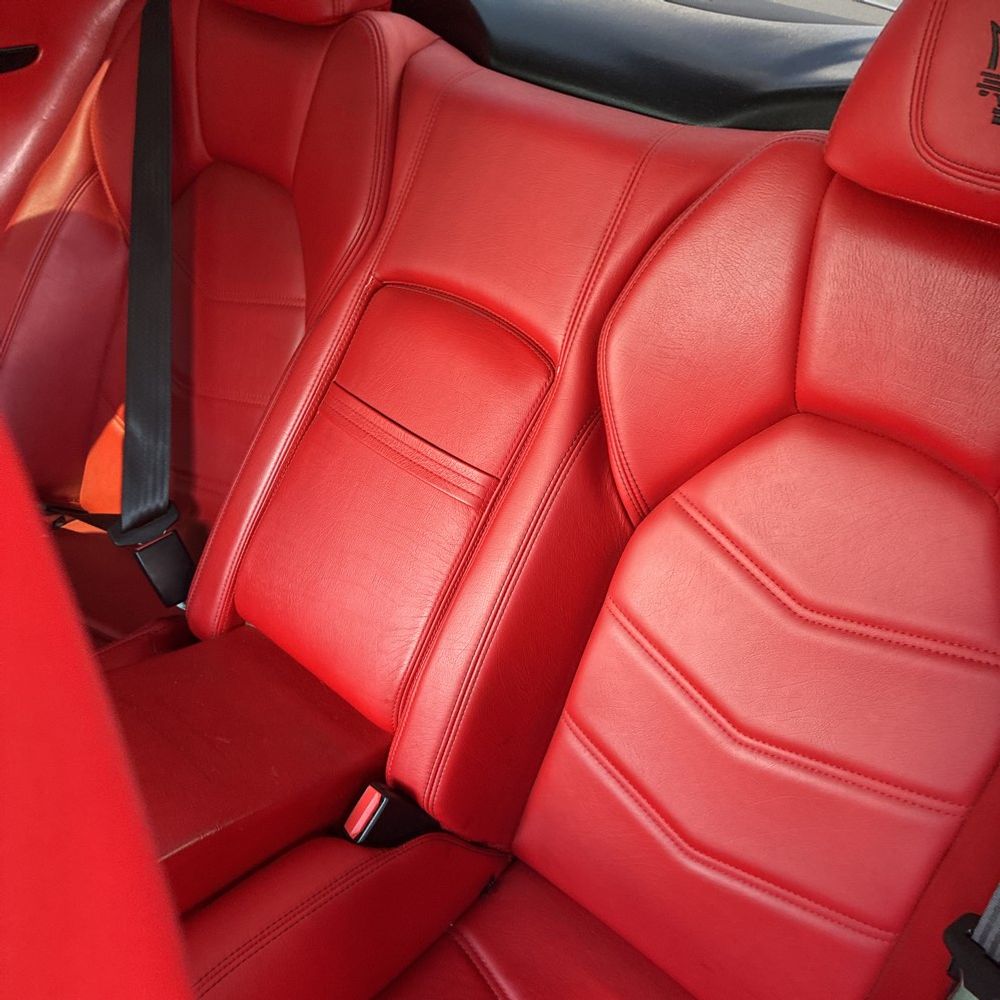 2017 Maserati GranTurismo - Image 11