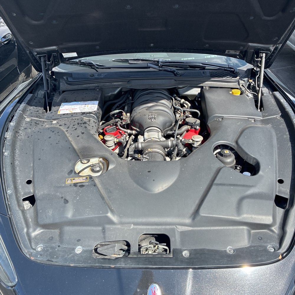 2017 Maserati GranTurismo - Image 13