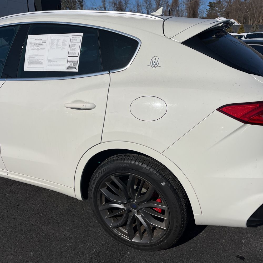 2019 Maserati Levante - Image 4