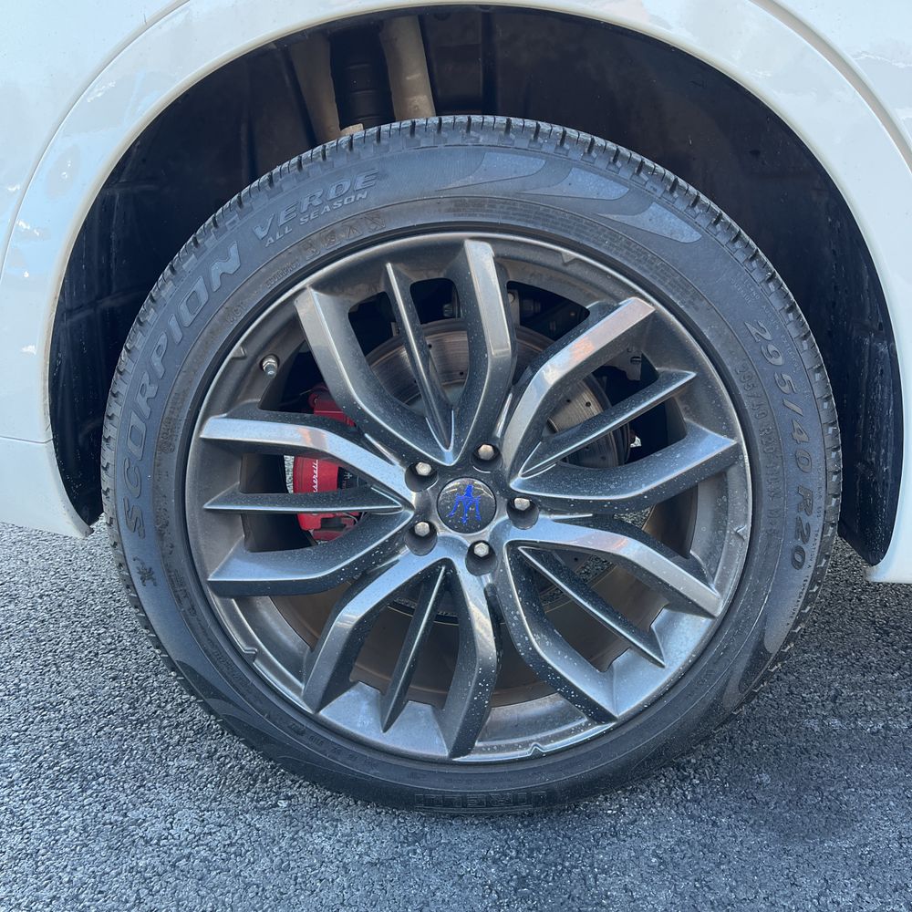2019 Maserati Levante - Image 10