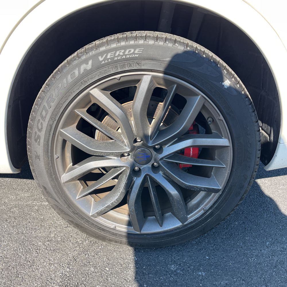 2019 Maserati Levante - Image 18