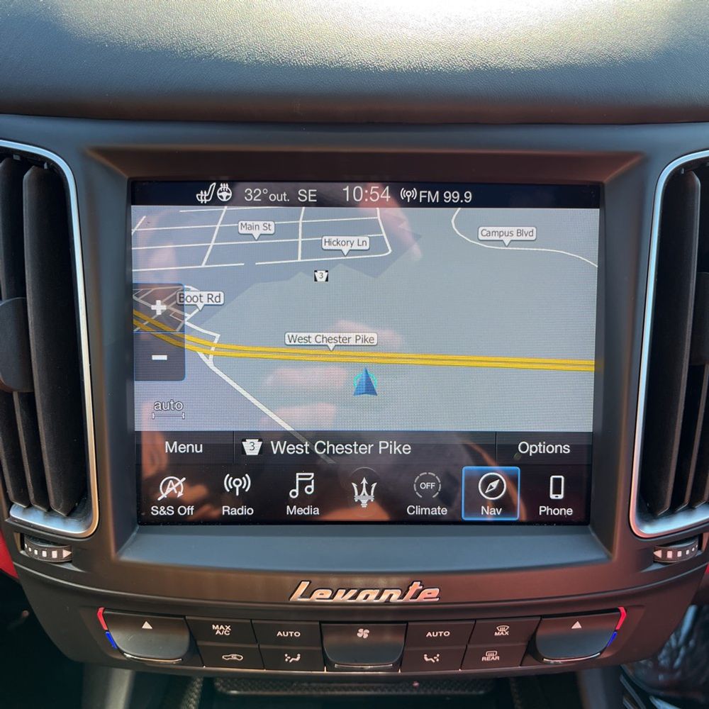 2019 Maserati Levante - Image 20