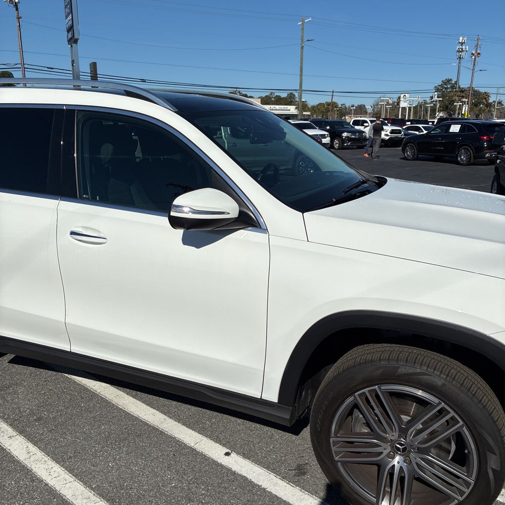 2024 Mercedes-Benz GLS - Image 14