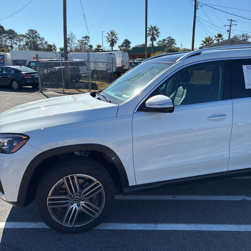 2024 Mercedes-Benz GLS - Image 27