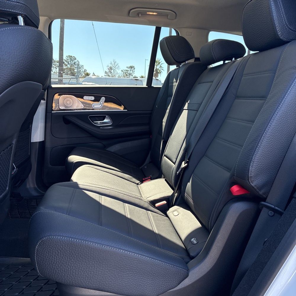 2024 Mercedes-Benz GLS - Image 37