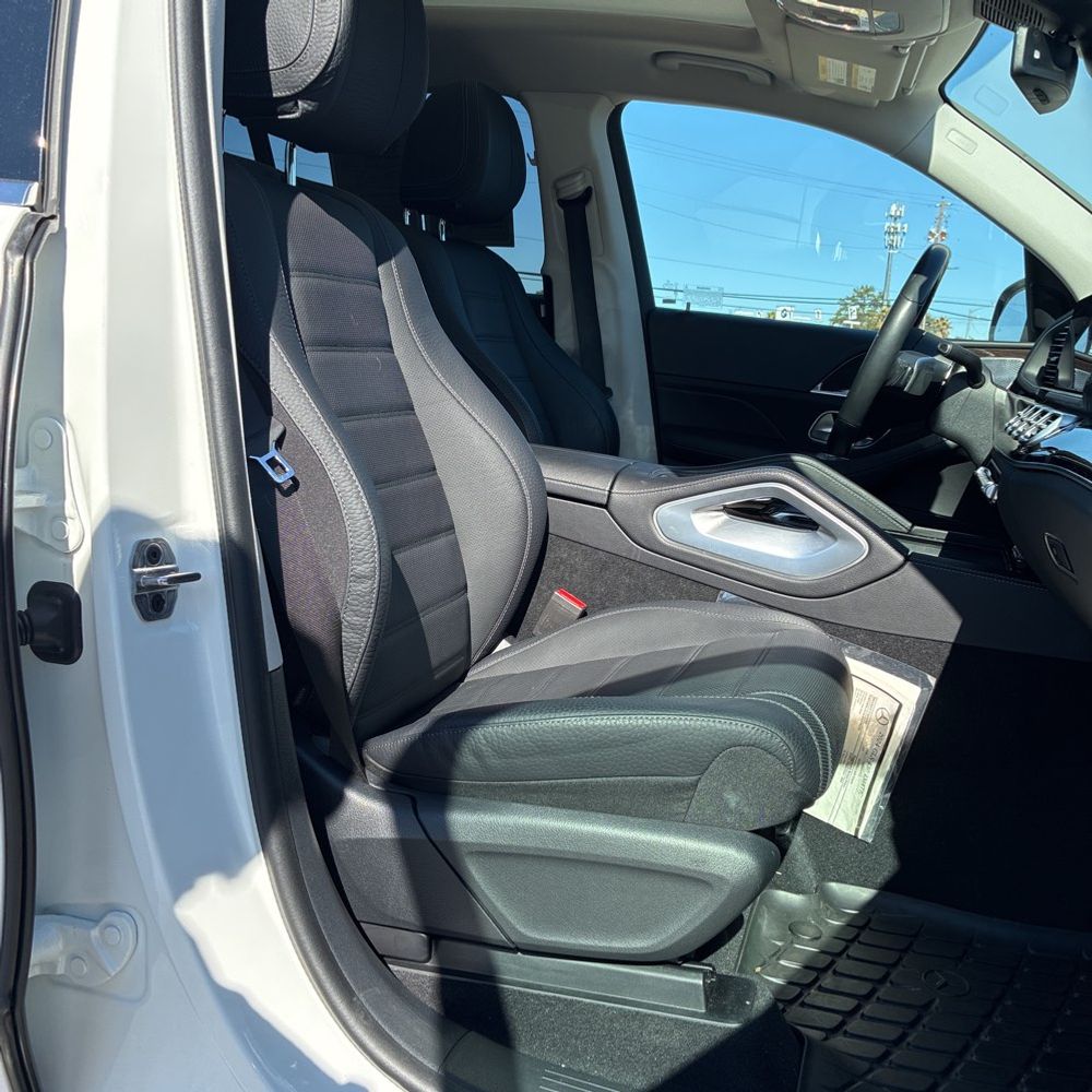 2024 Mercedes-Benz GLS - Image 42