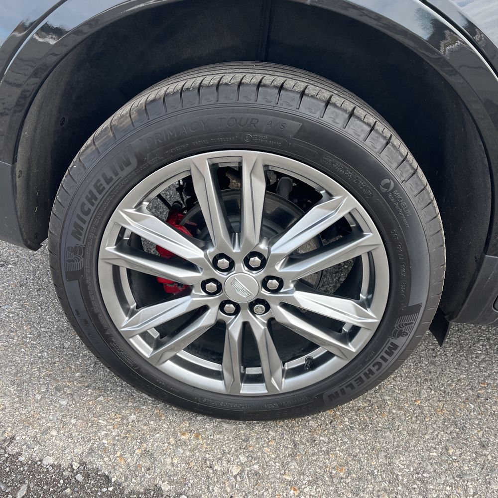 2025 Cadillac XT5 - Image 6