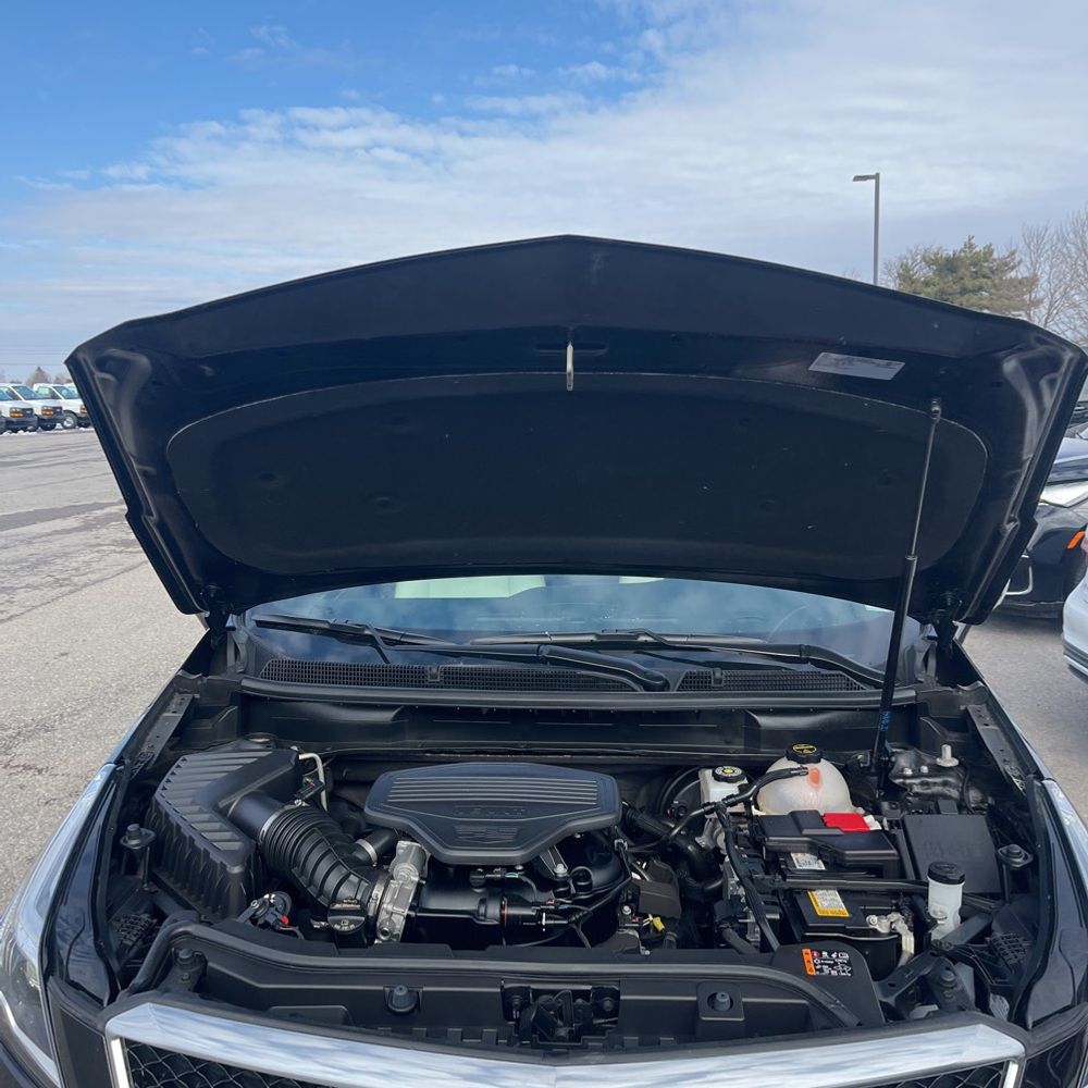 2025 Cadillac XT5 - Image 14