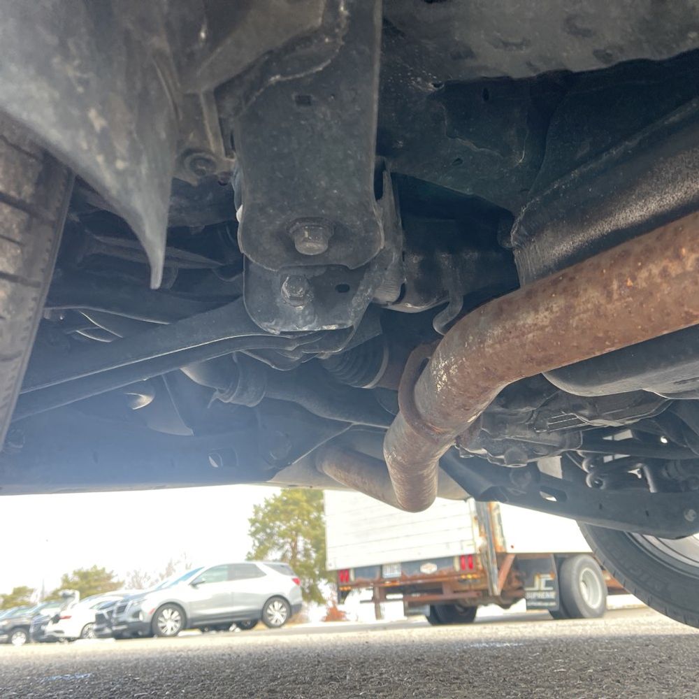 2025 Cadillac XT5 - Image 26