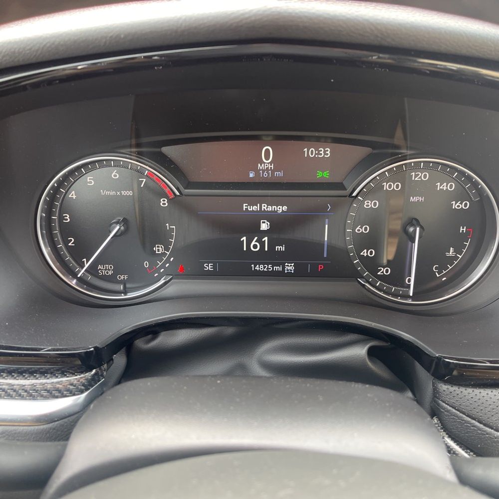 2025 Cadillac XT5 - Image 32