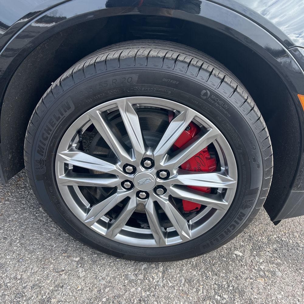 2025 Cadillac XT5 - Image 40