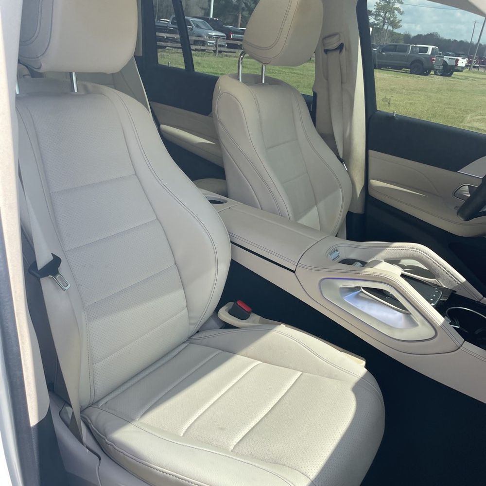 2024 Mercedes-Benz GLS - Image 13