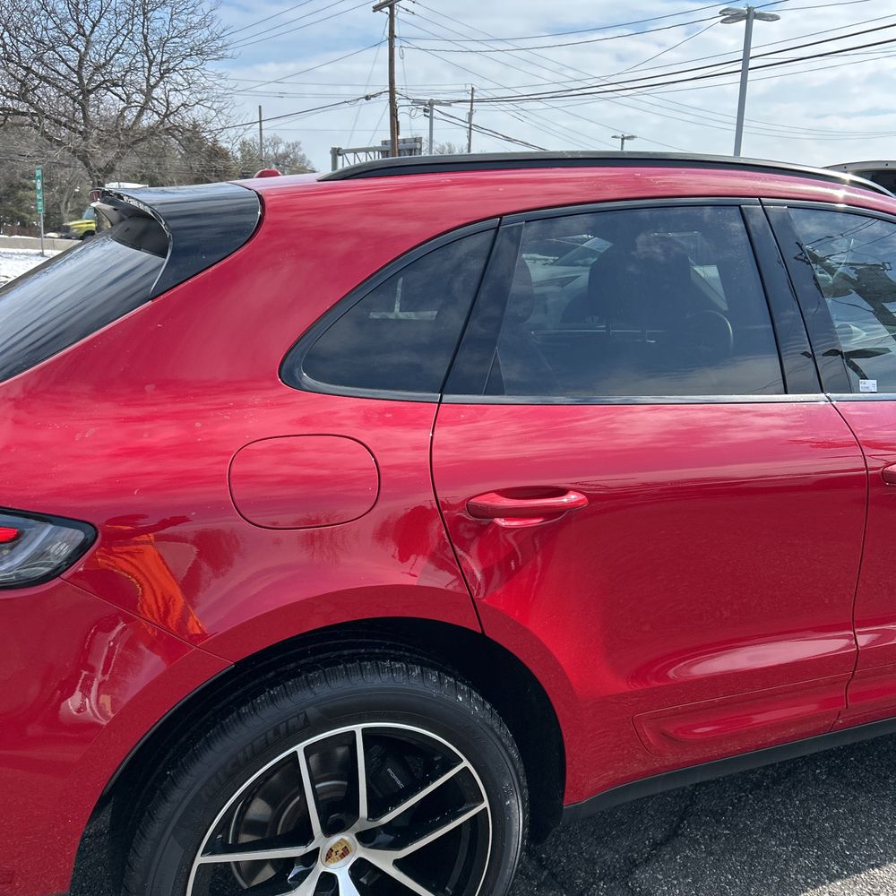 2024 Porsche Macan T - Image 52
