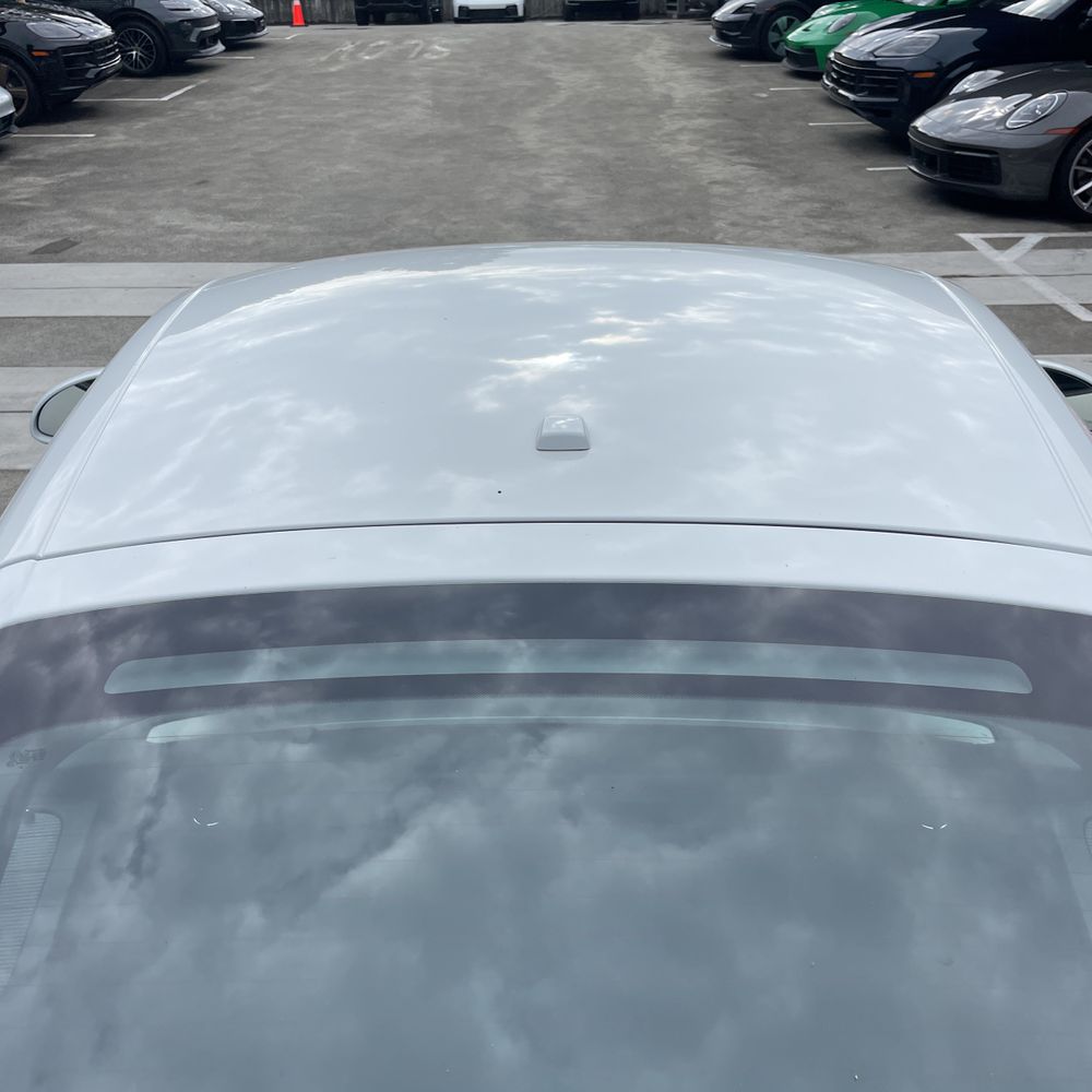 2016 Porsche Cayman - Image 5