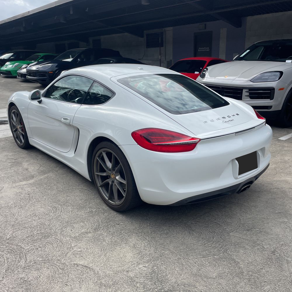 2016 Porsche Cayman - Image 9
