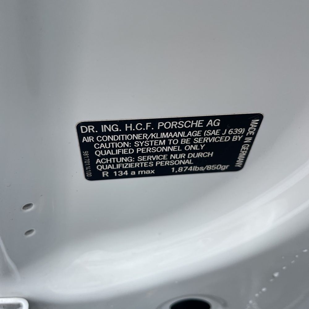 2016 Porsche Cayman - Image 41