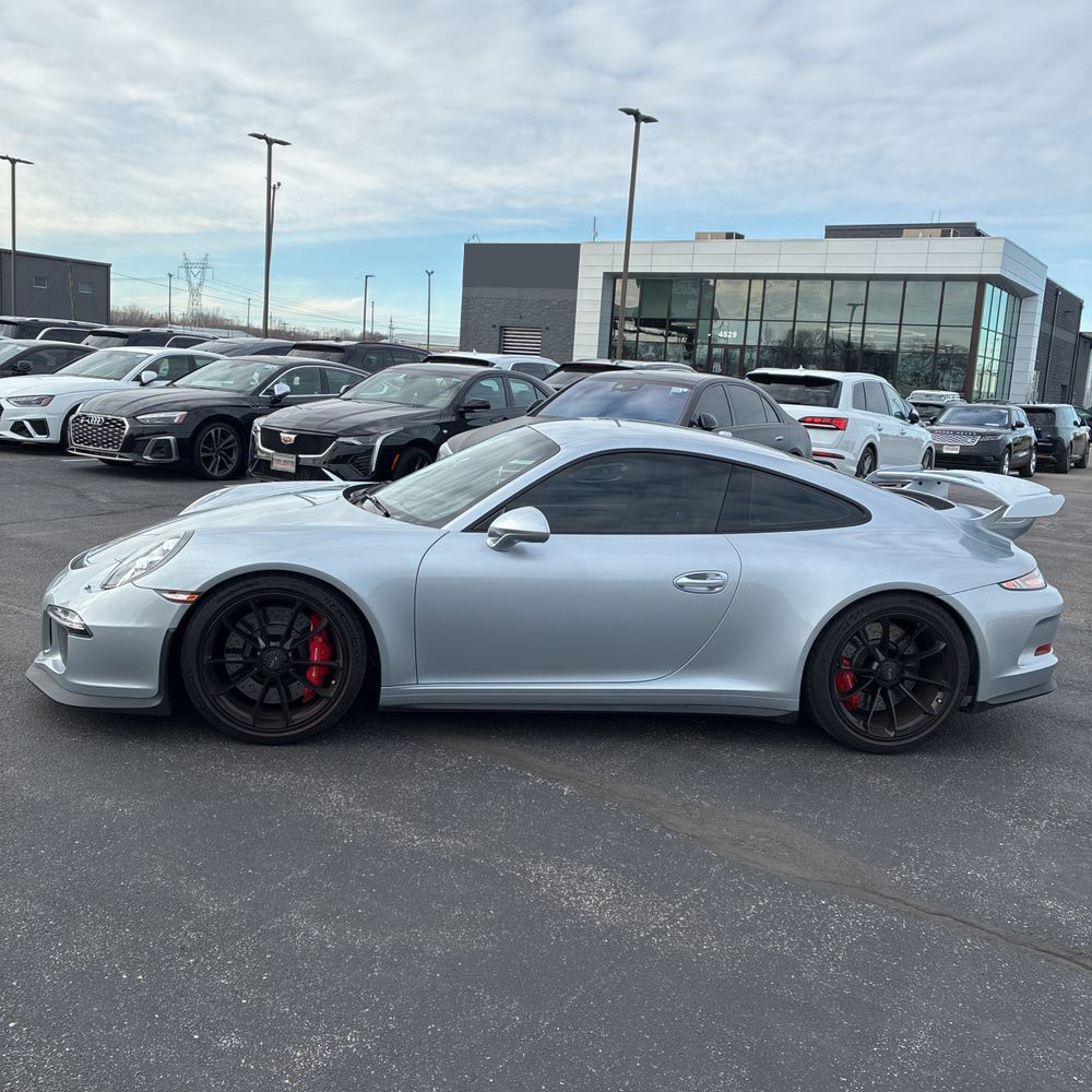 2015 Porsche 911 GT3 - Image 17
