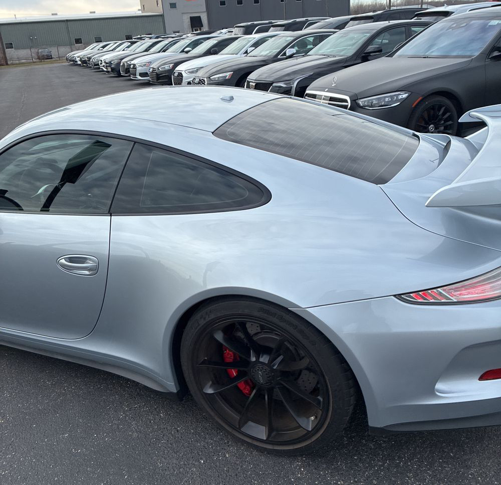 2015 Porsche 911 GT3 - Image 43