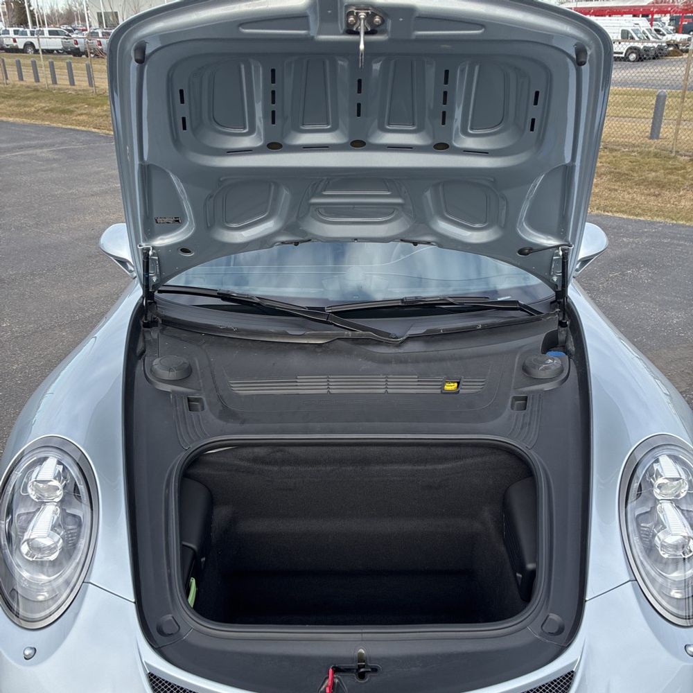 2015 Porsche 911 GT3 - Image 50