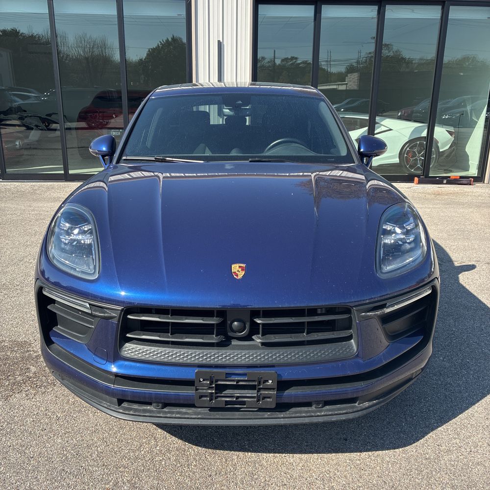 2024 Porsche Macan - Image 22