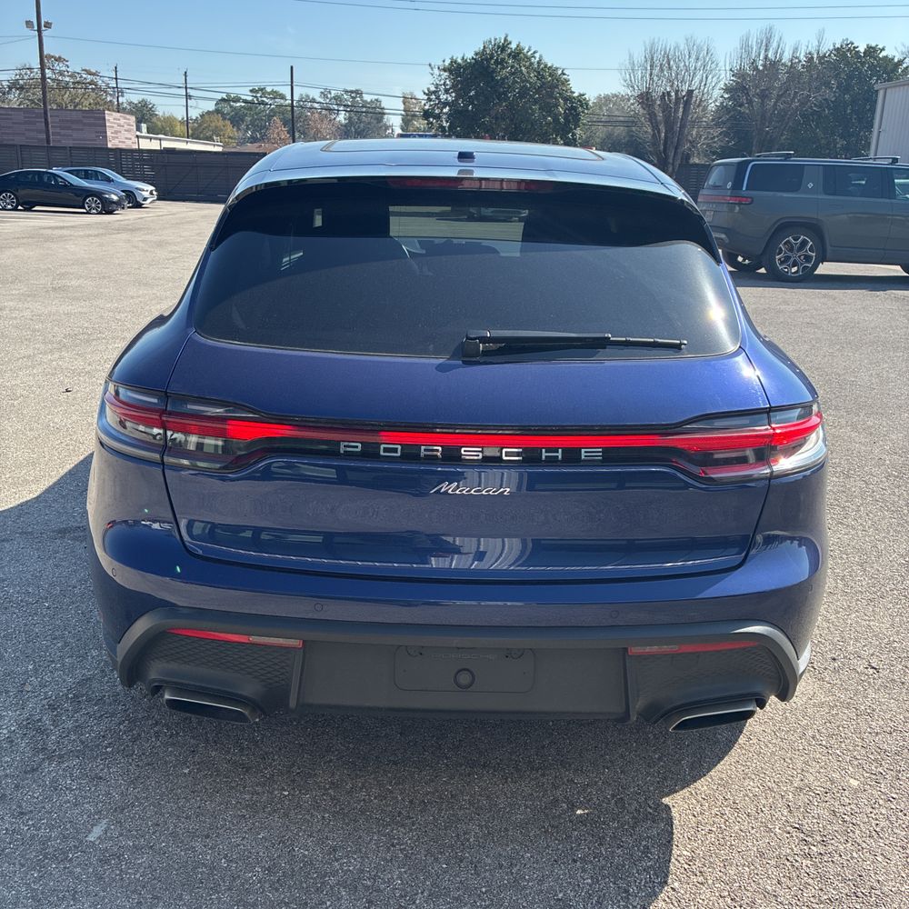 2024 Porsche Macan - Image 47