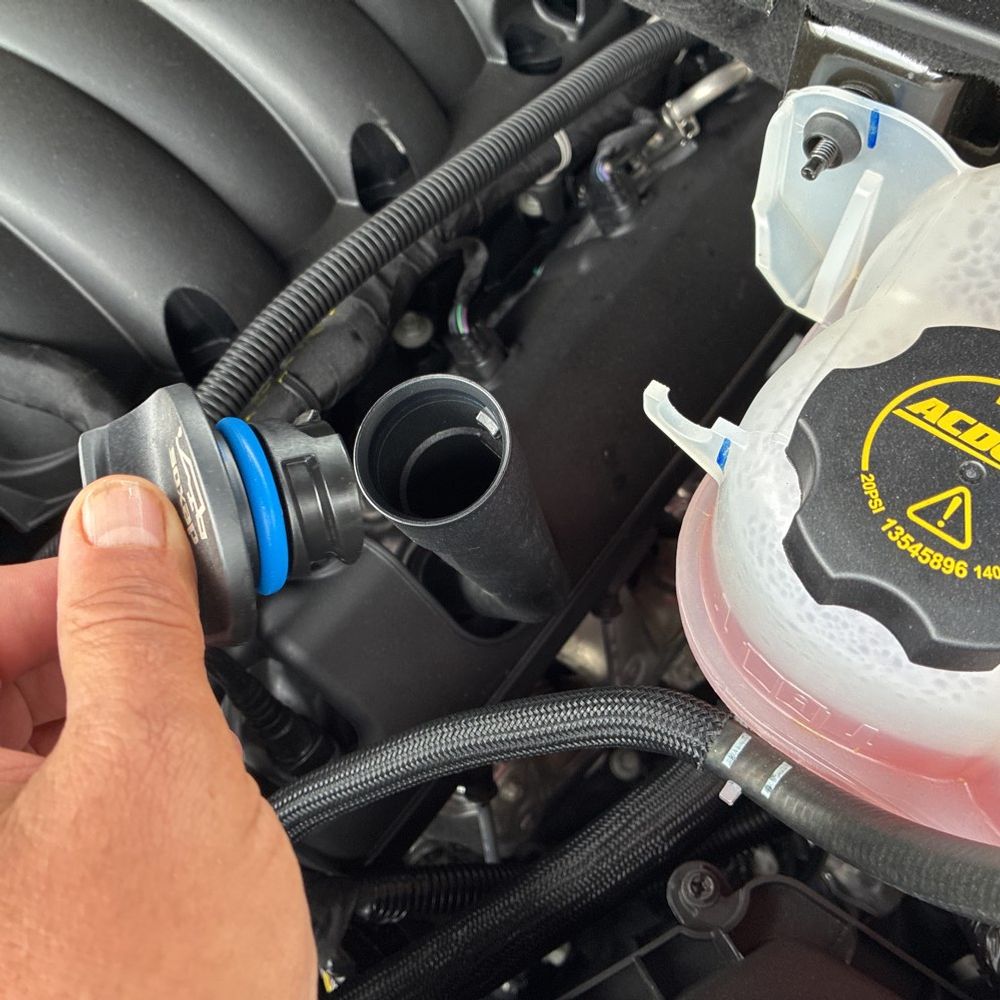 2026 Cadillac Escalade - Image 17