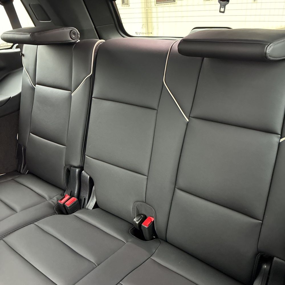 2026 Cadillac Escalade - Image 30