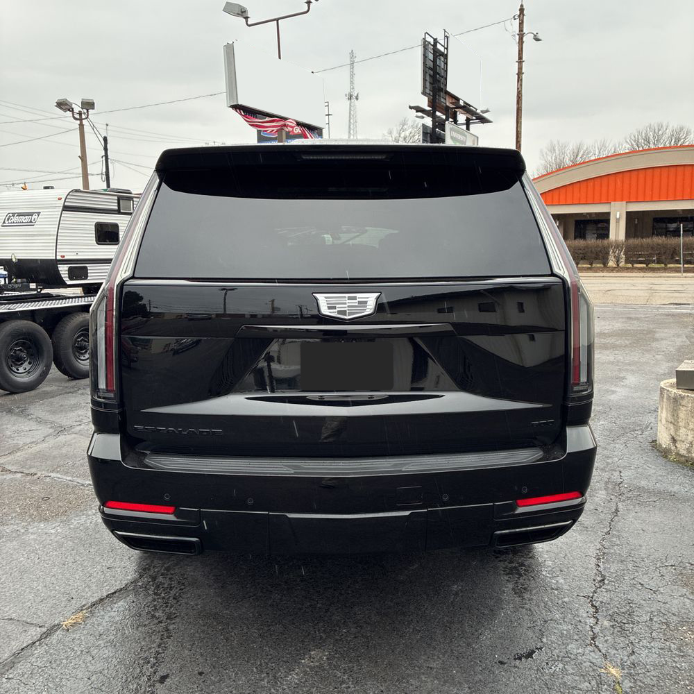 2026 Cadillac Escalade - Image 44