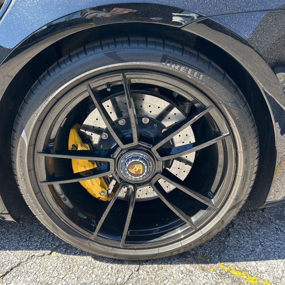 2021 Porsche 911 - Image 4