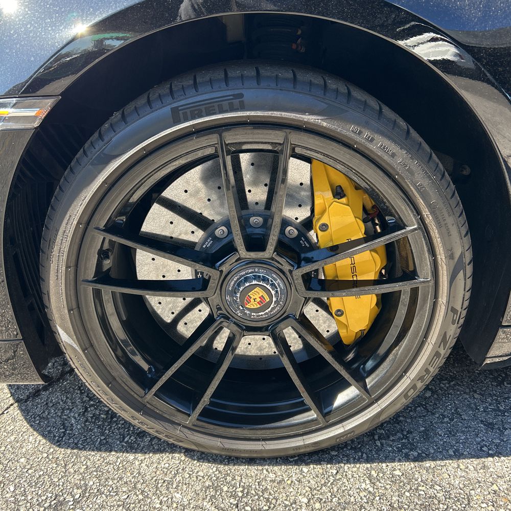 2021 Porsche 911 - Image 14