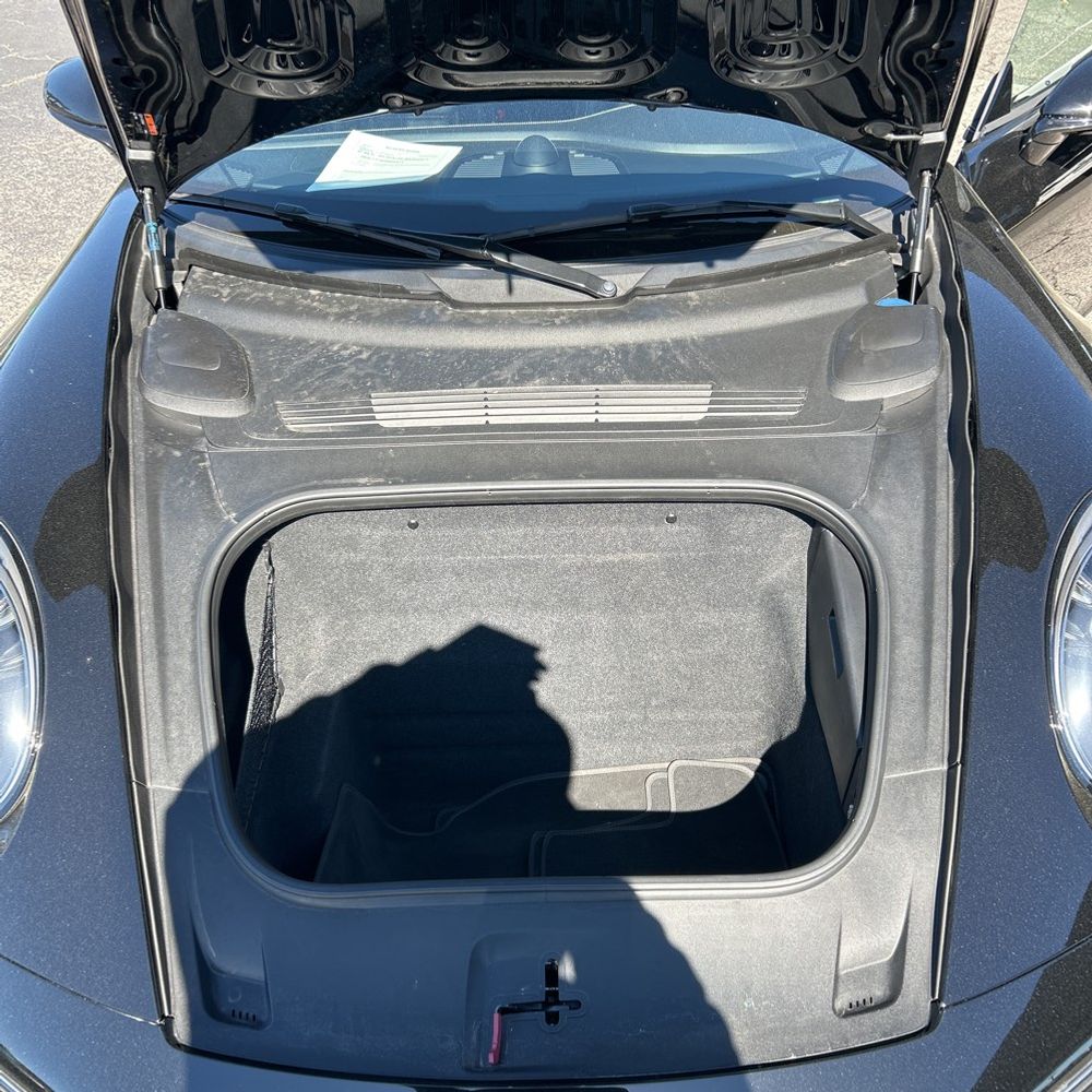 2021 Porsche 911 - Image 15