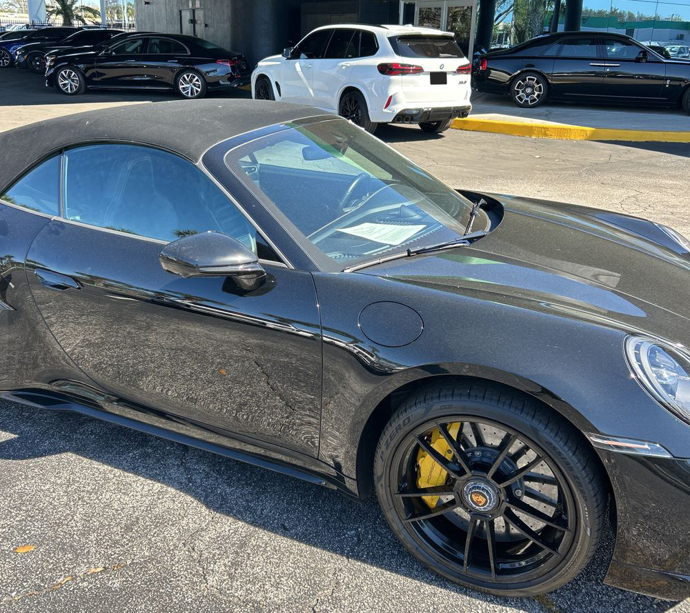 2021 Porsche 911 - Image 27