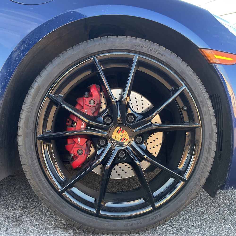 2022 Porsche 718 Cayman - Image 4