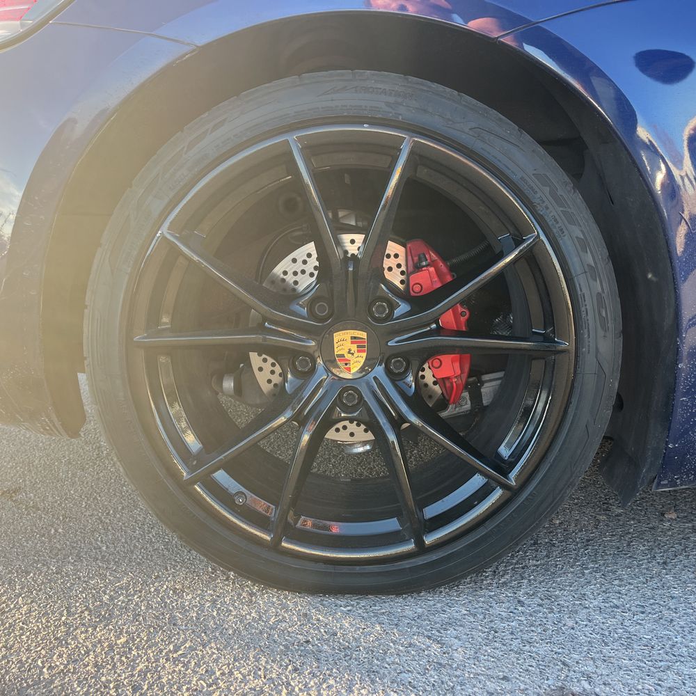 2022 Porsche 718 Cayman - Image 10