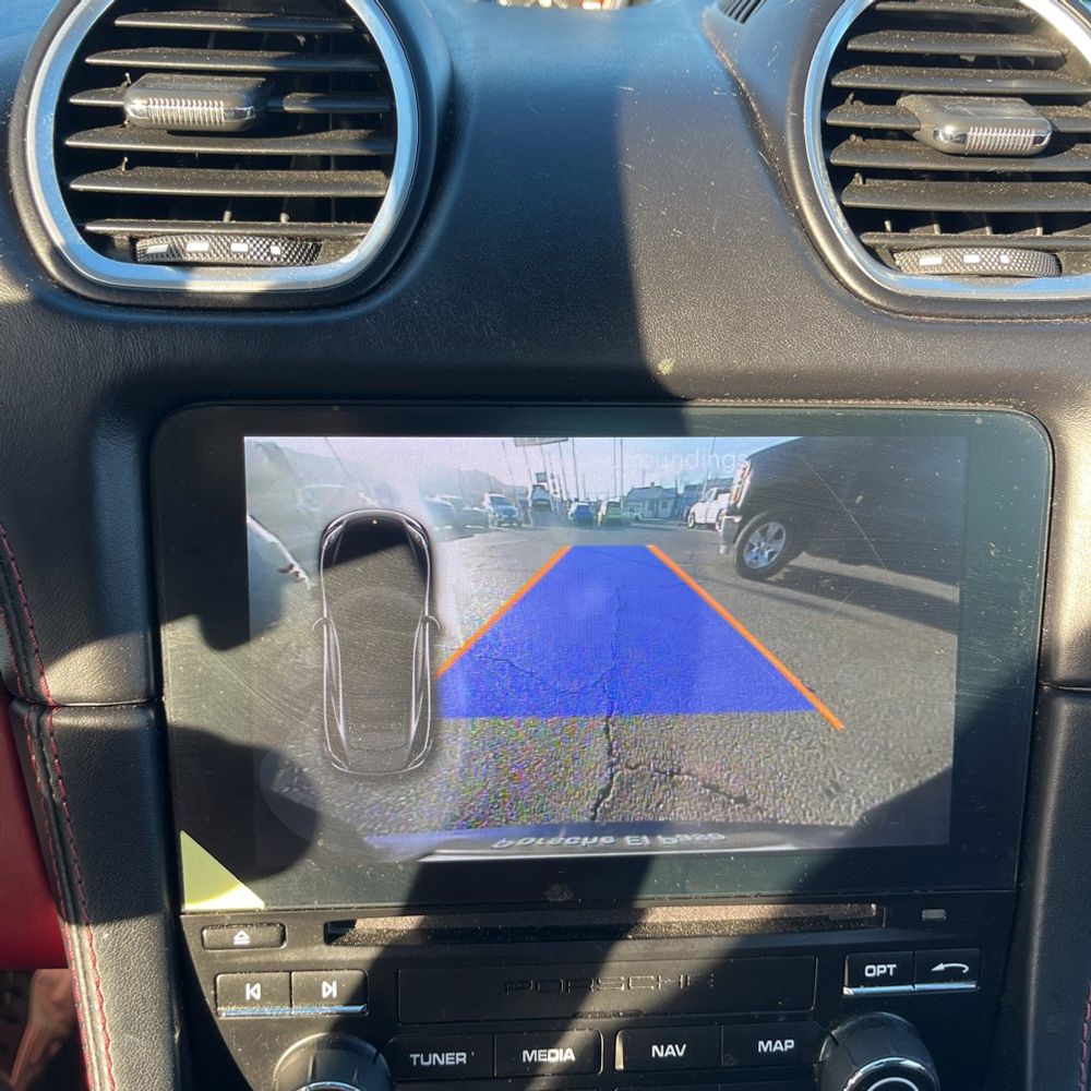 2022 Porsche 718 Cayman - Image 26
