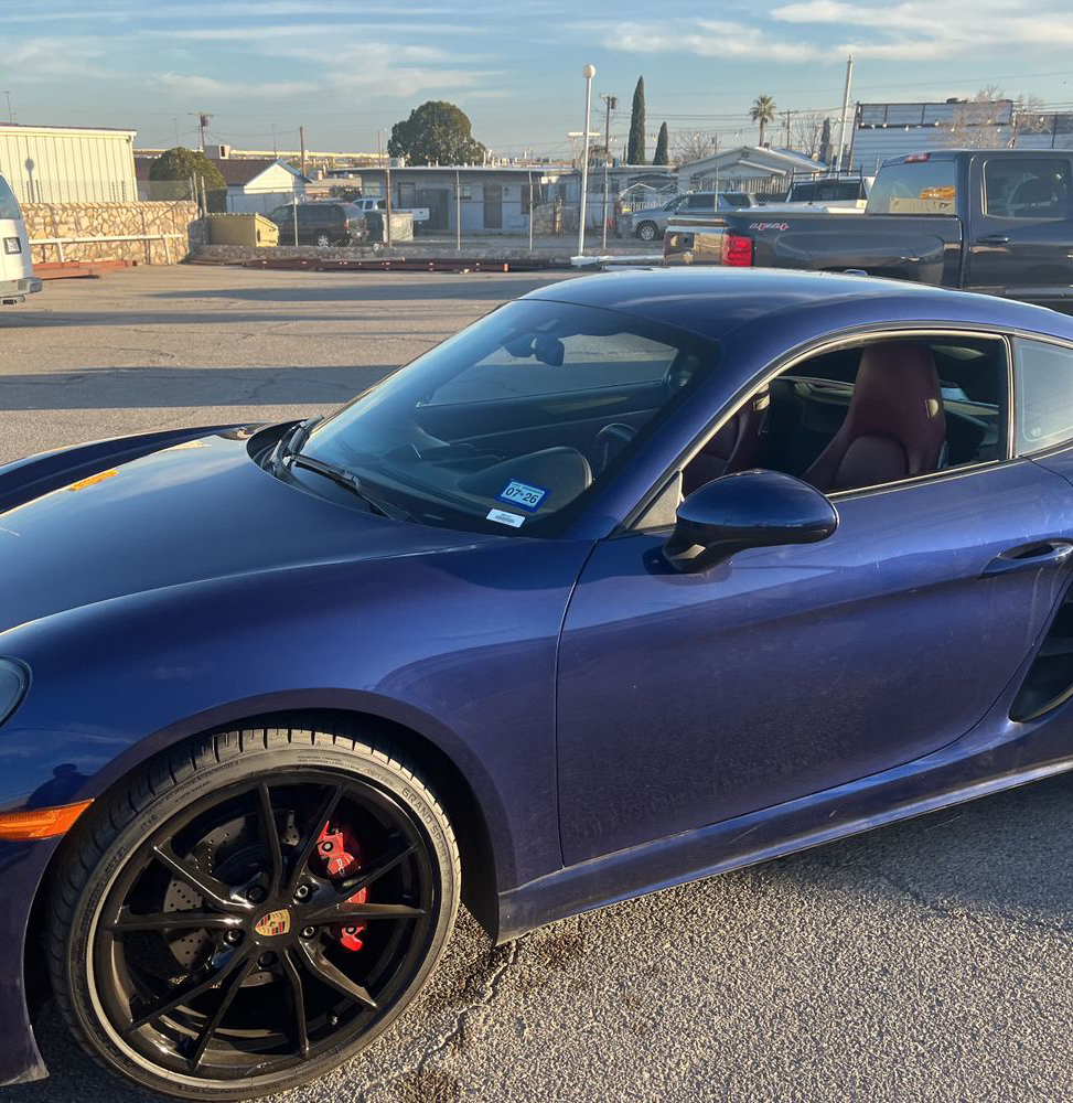 2022 Porsche 718 Cayman - Image 27