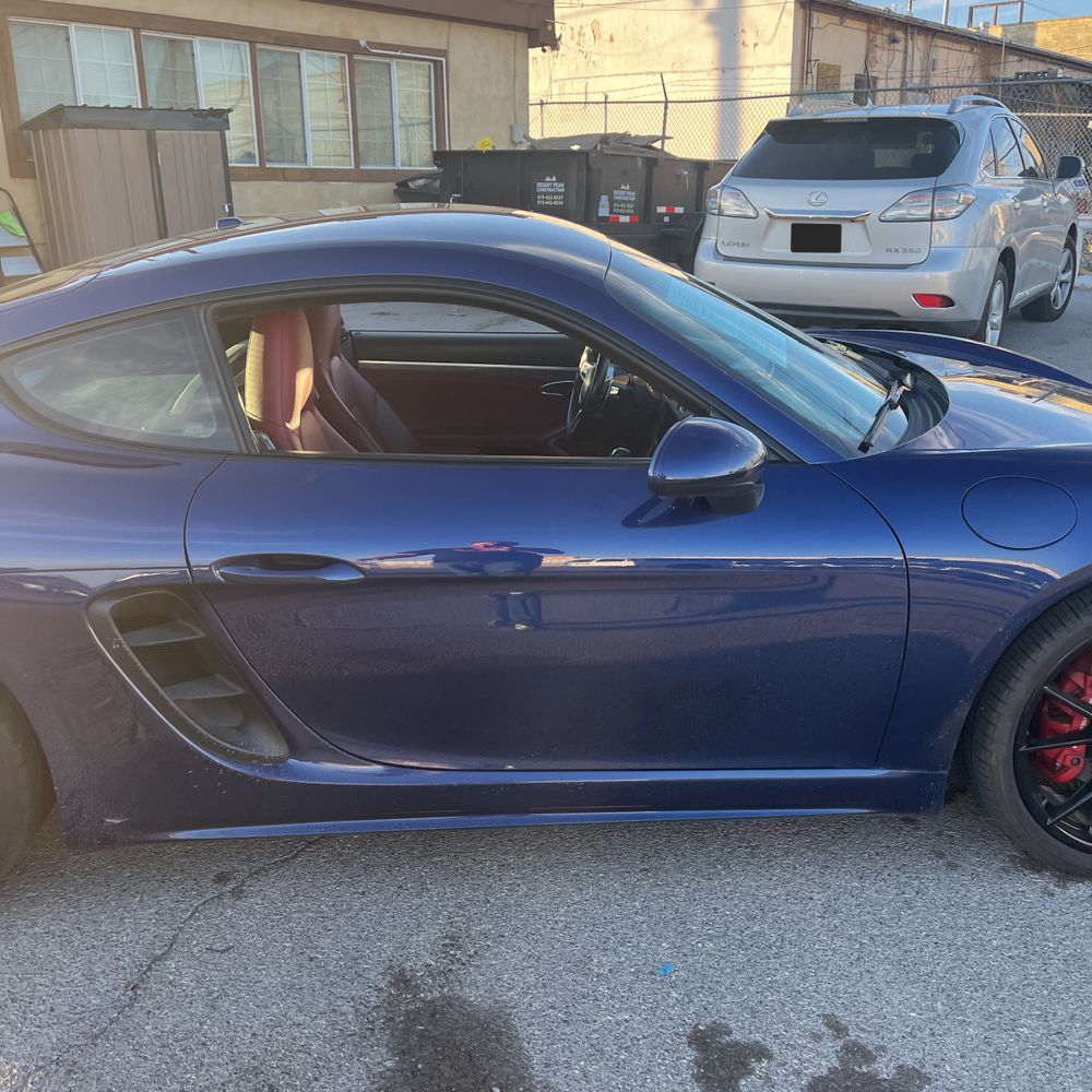 2022 Porsche 718 Cayman - Image 42