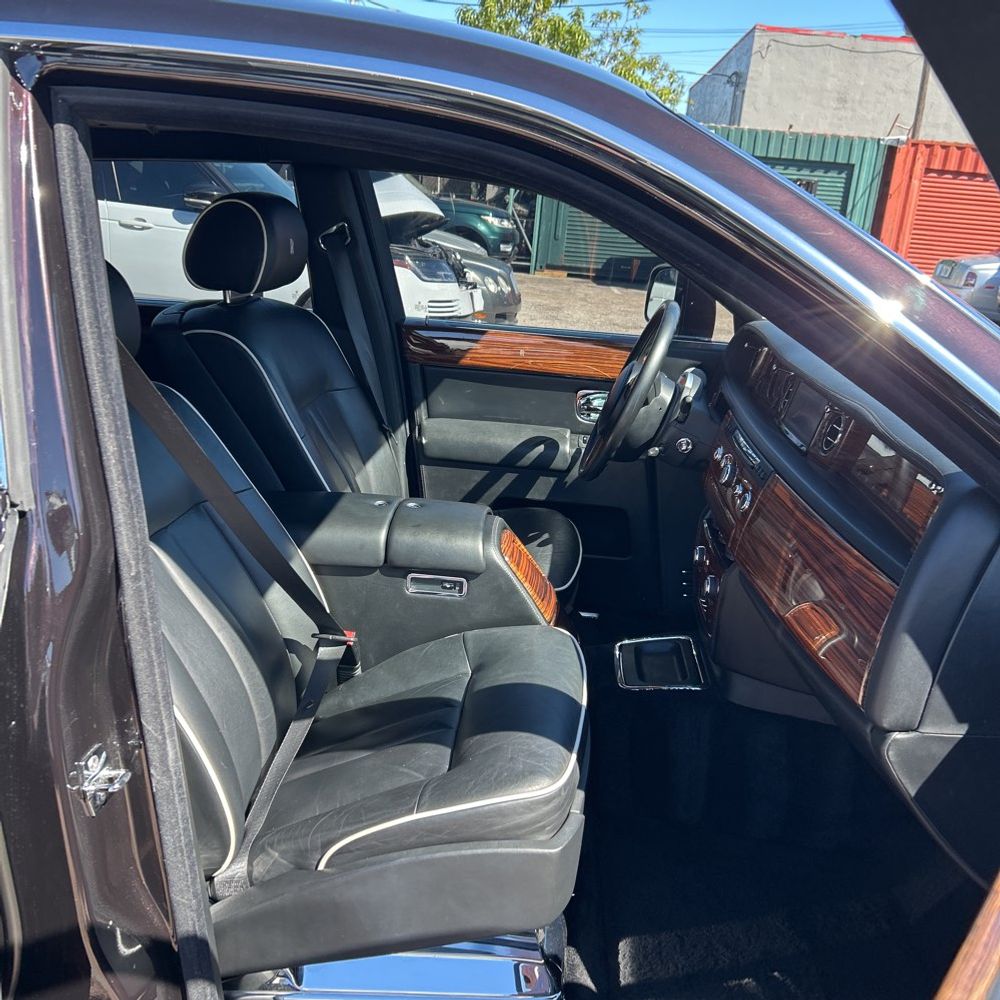2014 Rolls-Royce Phantom - Image 6