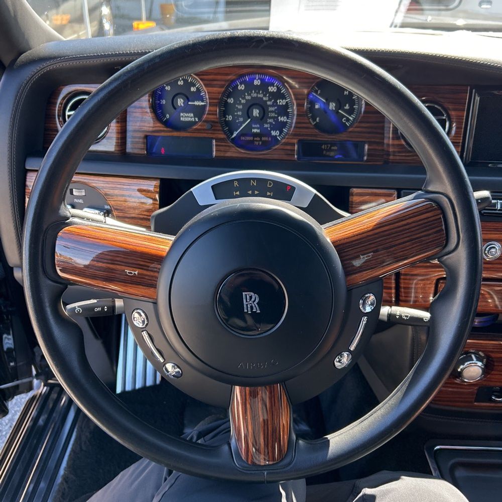 2014 Rolls-Royce Phantom - Image 55