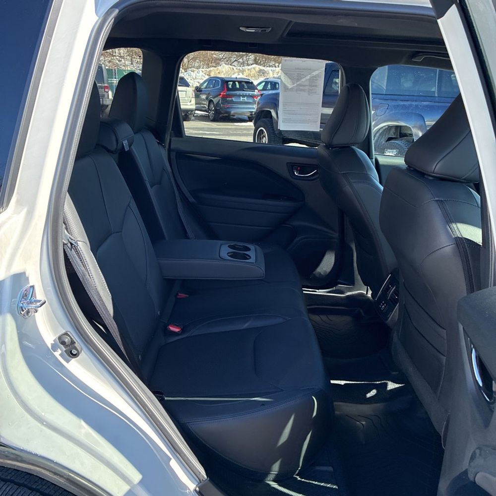 2025 Subaru Forester - Image 4