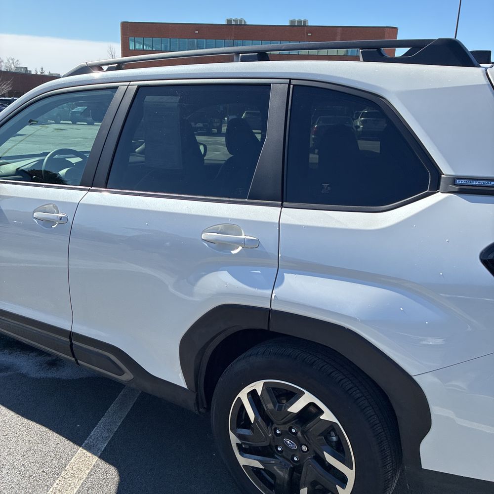 2025 Subaru Forester - Image 17