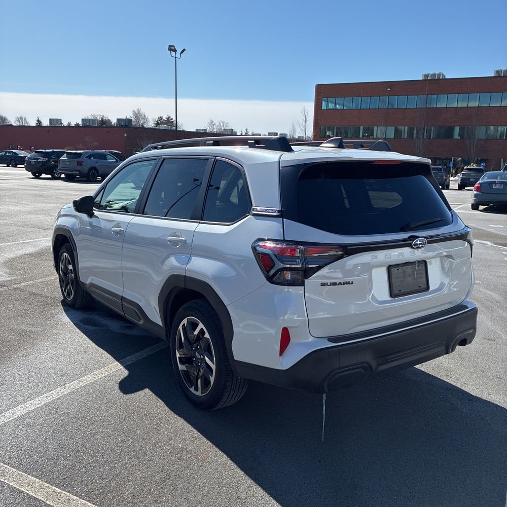2025 Subaru Forester - Image 50