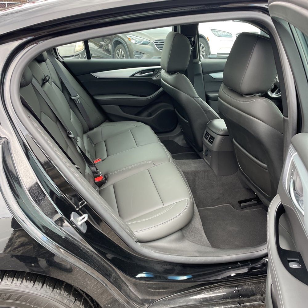 2024 Cadillac CT5 - Image 25